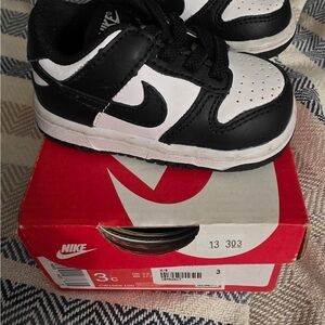 Nike Kids Black and White Sneakers